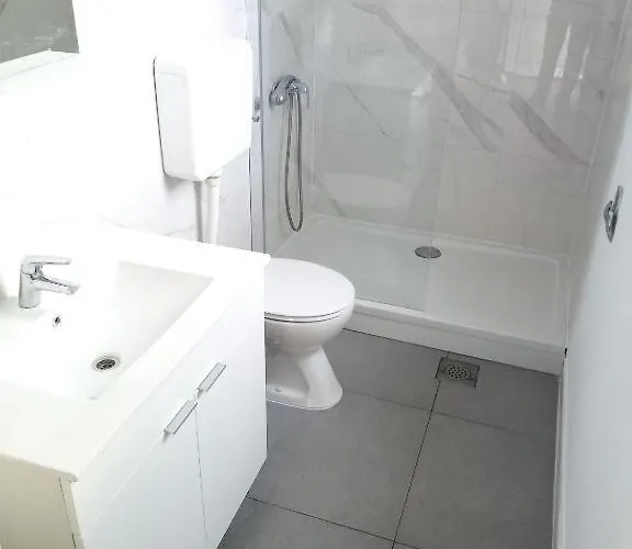 Two Person Apartman